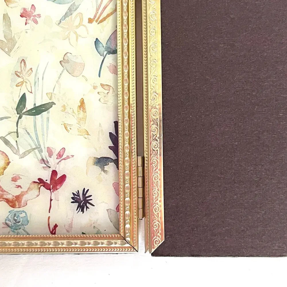 Vintage Gold Brass Tone Metal Tri-Panel Tabletop Picture Frame for 3.5x5